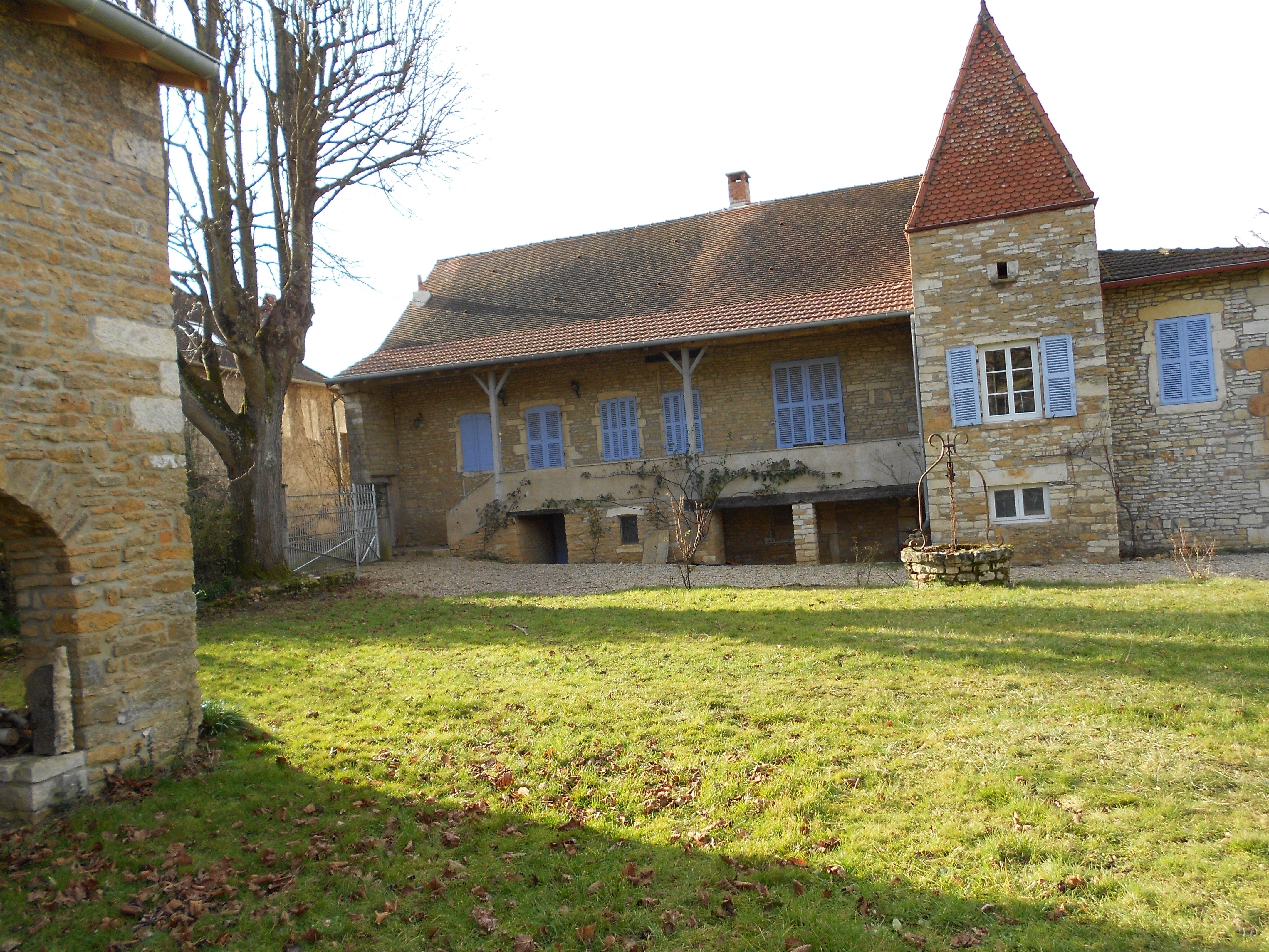 Cour des Bois : bâtiment principal